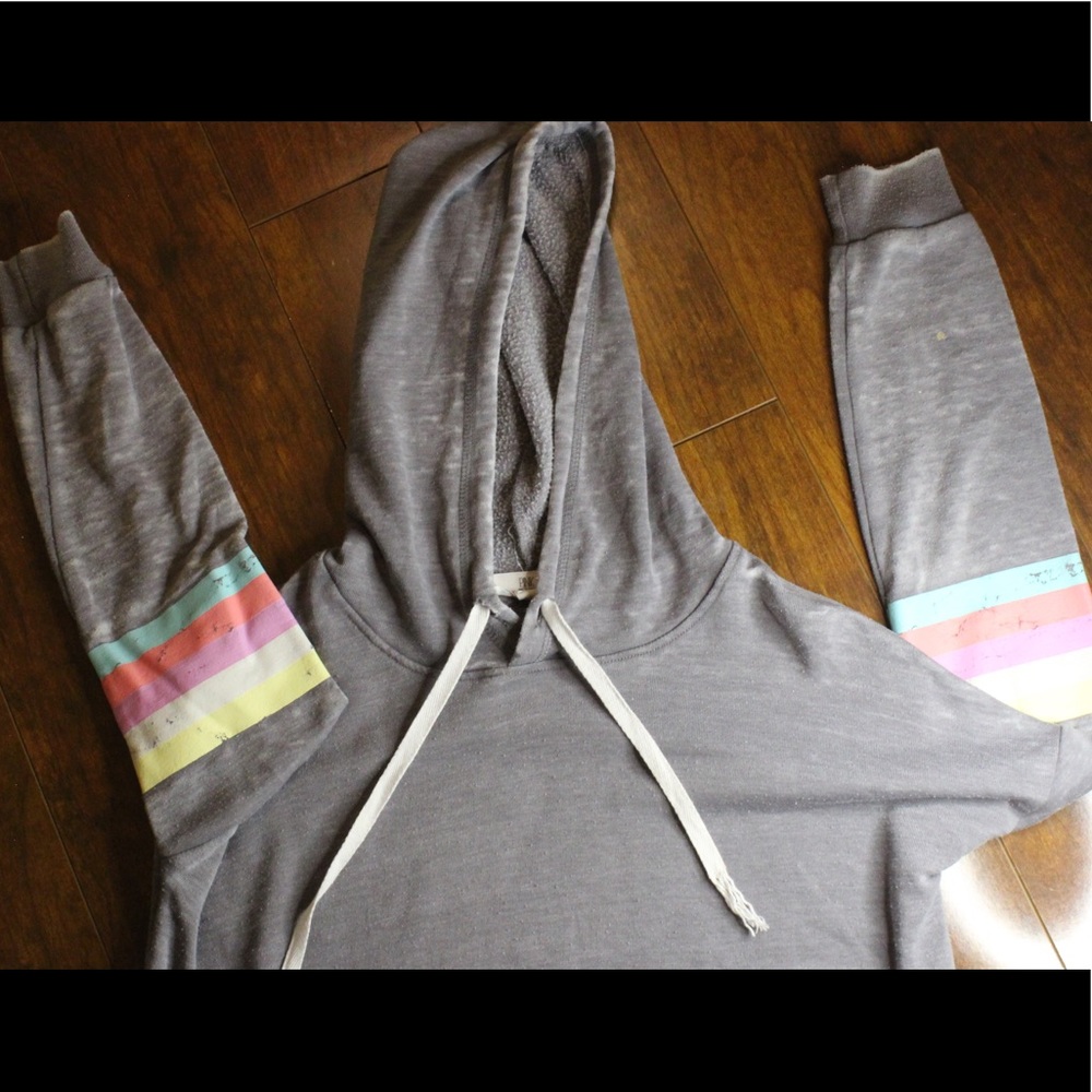 GRAY COLOR STRIPED SWEATER